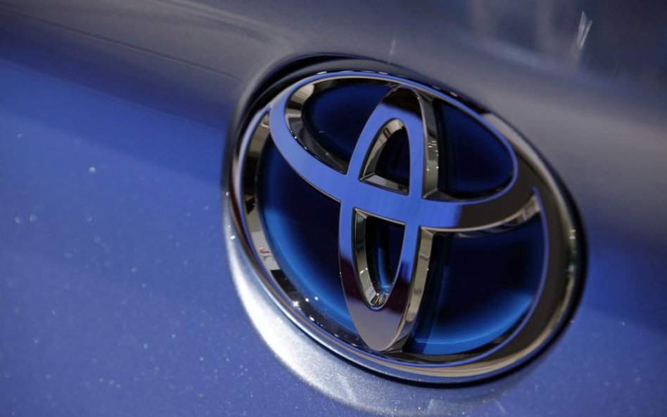 Toyota deklasuje konkurentów