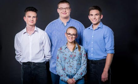 Kampania Fundacji Dorastaj z Nami: Dorosnąć do nowego życia