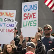 W USA bardzo silny jest ruch obrońców prawa do posiadania broni palnej, choć często dochodzi do szko