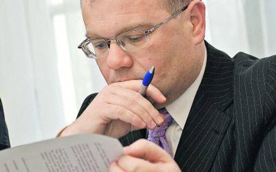 Wiesław Skwarko, przewodniczący rady nadzorczej ZAK i wiceszef Nafty Polskiej, będzie godził ogień z