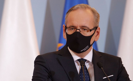 Koronawirus w Polsce. Rząd przedłuża obostrzenia w całym kraju, zaostrza w woj. pomorskim