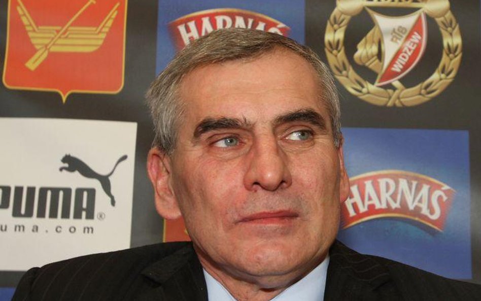 Trener Widzewa Paweł Janas