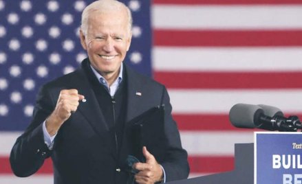 Były wiceprezydent Joe Biden, kandydat demokratów, wyraźnie prowadzi w sondażach przed wyborami prez