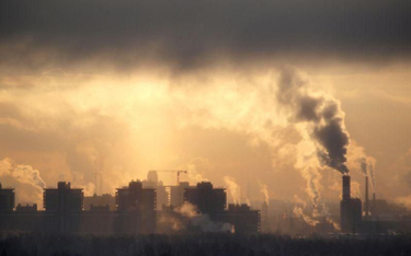 Europa deklaruje zmniejszenie emisji CO2, ale tego nie robi