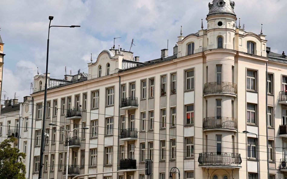 Kamienica Lejzora Szejny przy Ząbkowskiej 2 została wpisana do rejestru zabytków