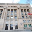 Redukcja etatów w administracji: Pojedyncze odejścia, nowe przyjęcia