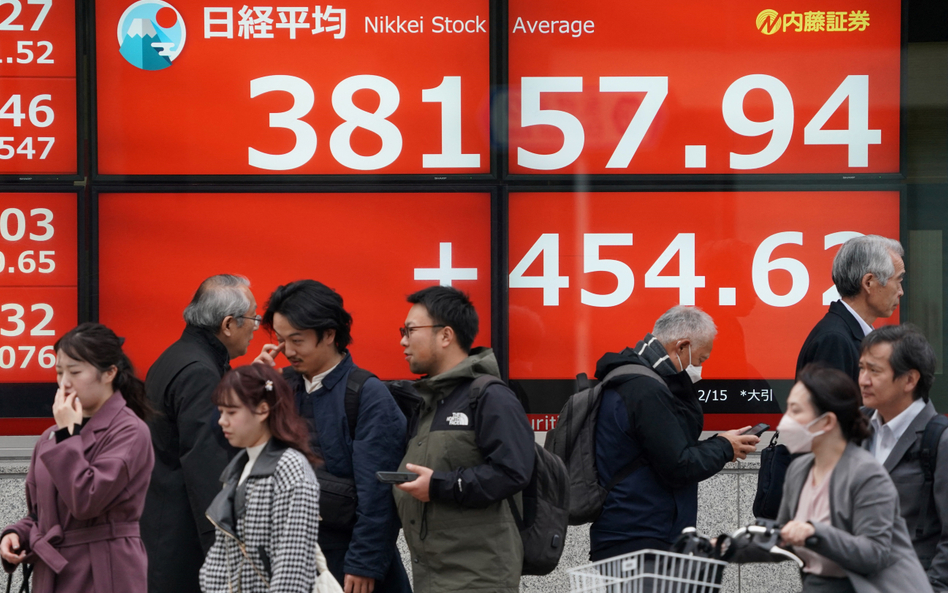 Nikkei 225 bardzo blisko rekordu