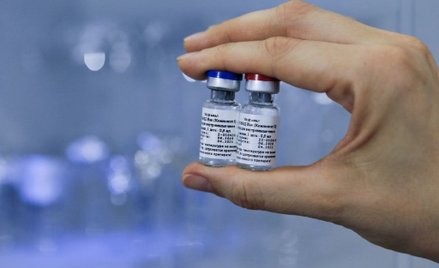 Izrael zainteresowany rosyjską szczepionką przeciw koronawirusowi SARS-CoV-2