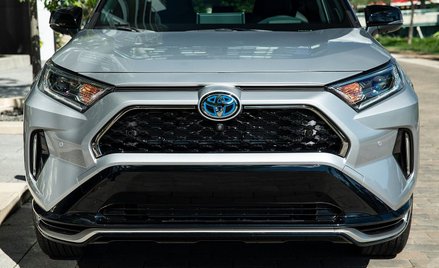 Toyota zamyka fabrykę w Rosji. Robi to w swoim stylu