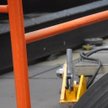 Koła transportu drogowego kręcą się powoli