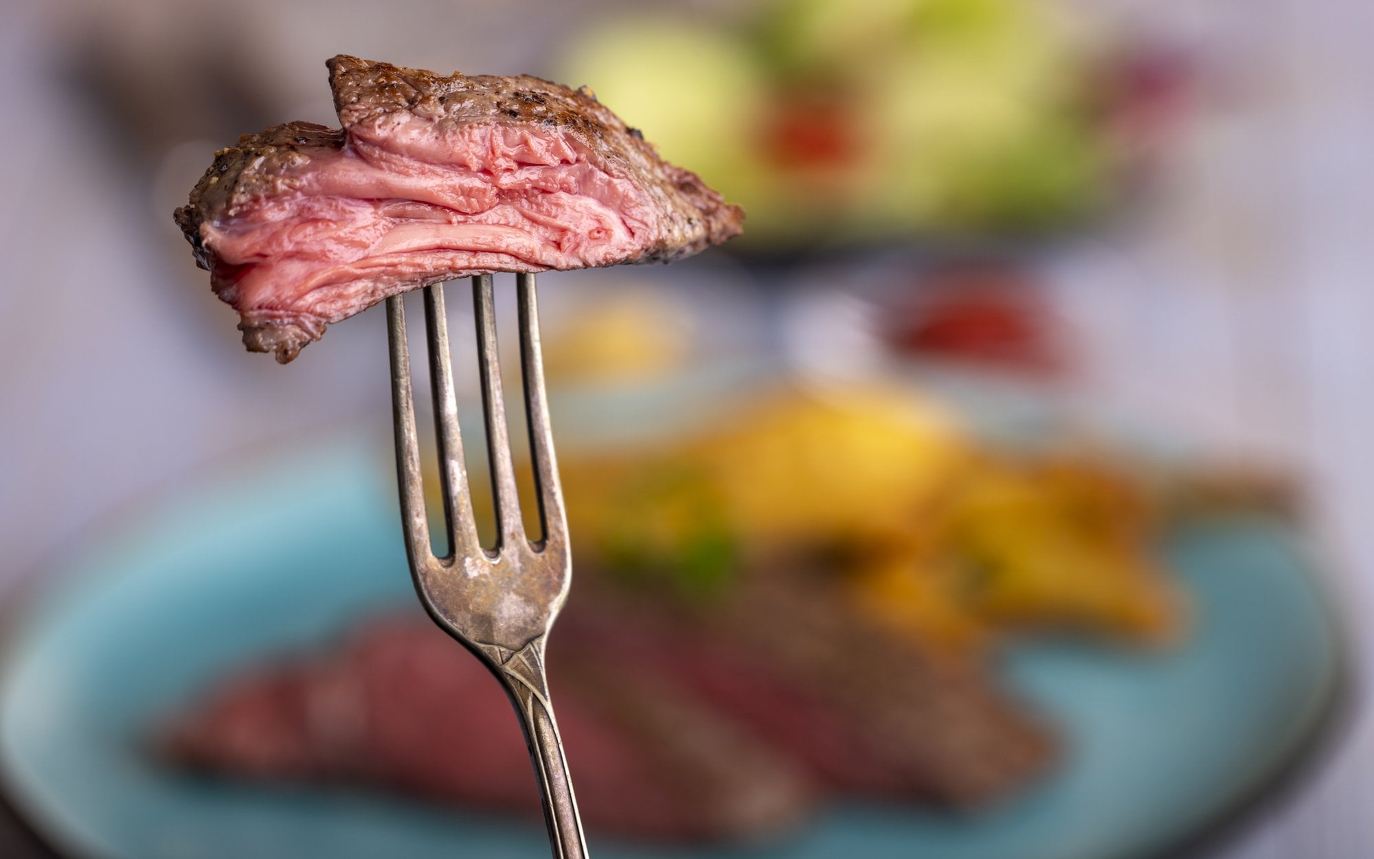 Wołowina z hormonami w Polsce. Alert UE i powrót sporu o Mercosur