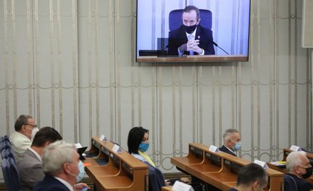 Głosowanie w Senacie. PO potknęła się o własne nogi