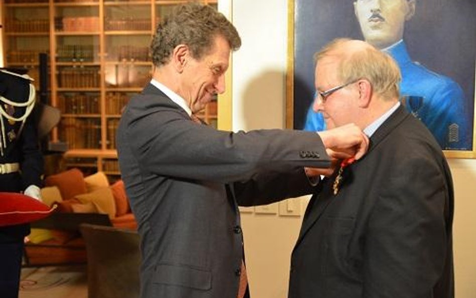 Aleksander Hall odznaczony Legią Honorową