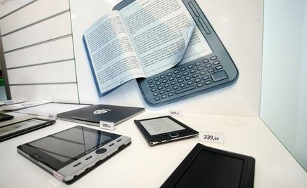 Tablety dalej podbijają rynek