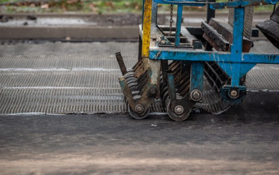 Drogowcy dokończą ulicę Rosoła w weekend