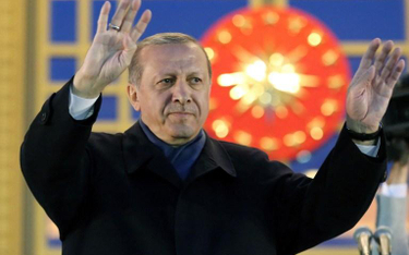 Yasar Yakis: Erdogan jest pragmatyczny, będzie ostrożnie wykorzystywał wielką władzę