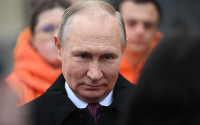 Według Putina z 300 tys. zmobilizowanych na froncie walczy 50 tys.