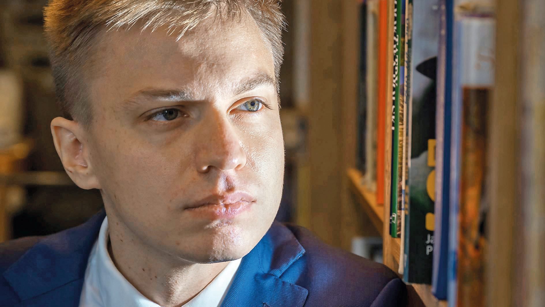 Gość „Plusa Minusa” poleca. Michał Gulczyński: Jak funkcjonuje społeczeństwo