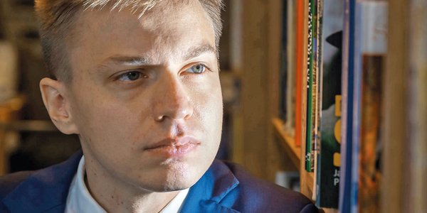 Gość „Plusa Minusa” poleca. Michał Gulczyński: Jak funkcjonuje społeczeństwo