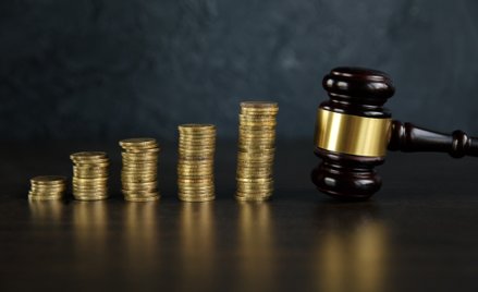 Kary umowne w kosztach. Sąd: wyjątek od zasady trzeba interpretować ściśle