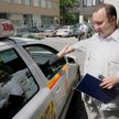 Przejazdy taksówkami posłowie będą od tego roku rozliczać z pieniędzy na biura