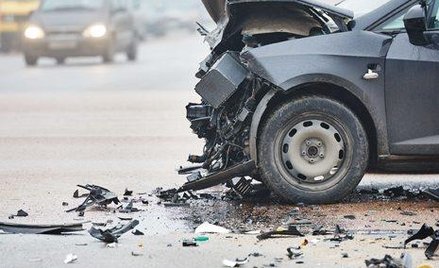 Do 38 proc. śmiertelnych wypadków dochodzi w miastach. Bezpieczniej jest na autostradach i drogach e