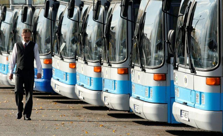 Coraz więcej polskich miast stawia na autobusy zasilane gazem. Są droższe, ale ekologiczne, a gaz ko