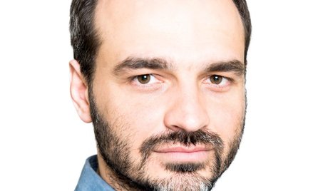 Makijaż – barwy ochronne współczesnego człowieka