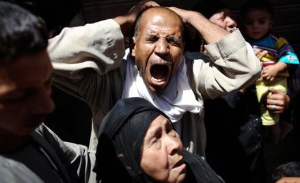 Tak zareagował jeden ze zgromadzonych Egipcjan przed gmachem sądu na wiadomość o utrzymaniu w mocy w