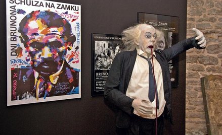 Plakat Waldemara Świerzego, Demiurg – kukła Janusza Wiśniewskiego ze spektaklu „Koniec Europy” macew