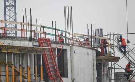 Mostostal Warszawa opublikował w środę komunikat, w którym poinformował, że spółki wchodzące w skład