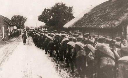 Armia Czerwona wkracza do wioski w rejonie Mołodeczna na Wileńszczyźnie, 17 września 1939 r.