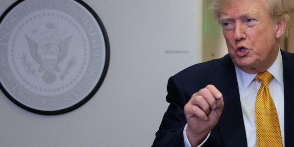 Трамп объявил об окончании перемирия с Ираном. Переговоры ведутся на заднем плане
