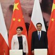 Premier Beata Szydło (L) podczas spotkania z premierem ChRL Li Keqiangiem (P) w Pekinie.