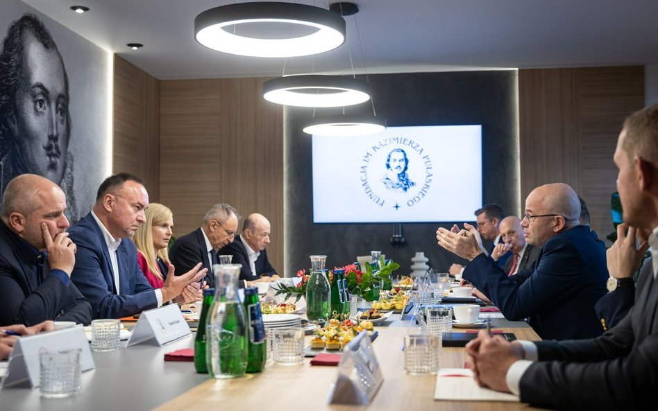 Jak nowy rząd zmieni polską politykę zagraniczną?
