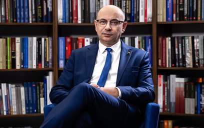 Mateusz Szpytma jest faworytem wyścigu o fotel prezesa IPN. W instytucie pracuje do 26 lat