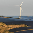 Energię z farm wiatrowych i ogniw fotowoltaicznych dzięki rozwojowi technologii będzie można magazyn