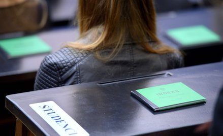 Sąd: na studia nie można przyjąć pod warunkiem
