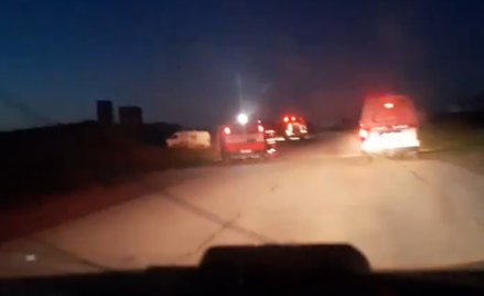 Fragment nagrania, udostępnionego przez Palestyński Czerwony Półksiężyc, pokazujący oświetlony i ozn