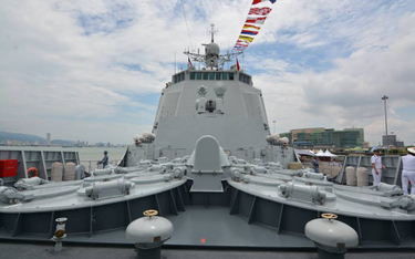 Chińska armia ćwiczy równocześnie na czterech morzach