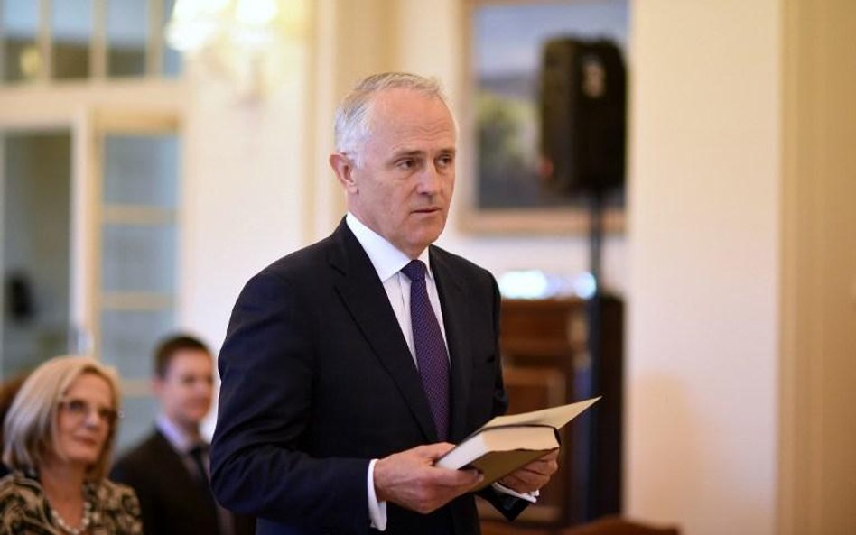 Malcolm Turnbull składa przysięgę