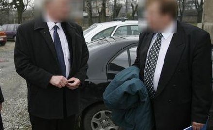 Sprzedaż części firmy - bez VAT, ale za to z PCC u kupującego