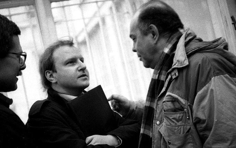 Jacek Merkel, Aleksander Hall i Jacek Kuroń podczas obrad Okrągłego Stołu, 1989 r.