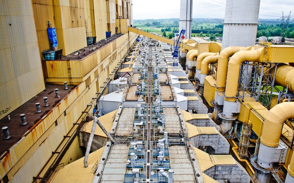 Enea mimo braku chętnych wciąż chce budować bloki gazowe w Połańcu