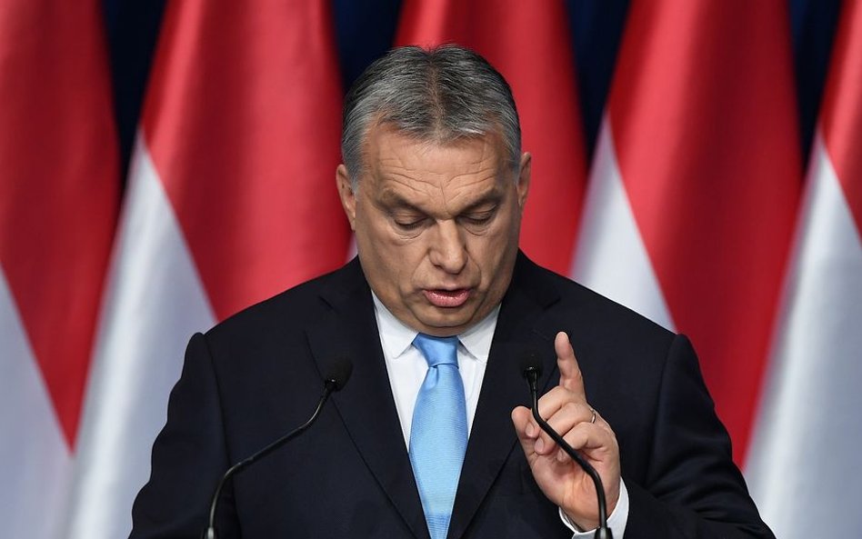 Orbán staje jednak po stronie Waszyngtonu