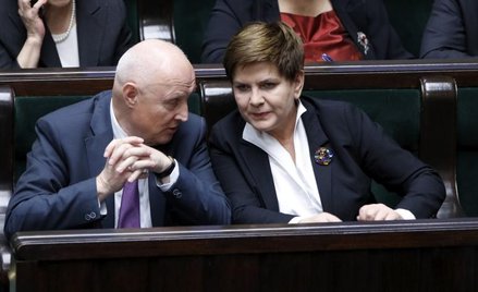 Małe zmiany w Sejmie i Senacie