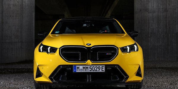 Zmiana warty. BMW liderem rynku premium