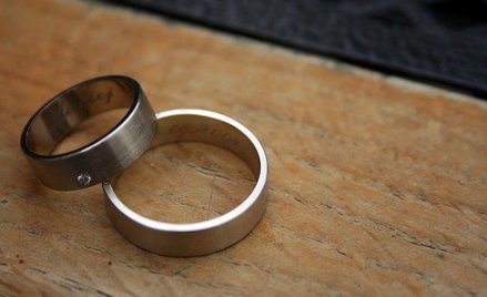 Warto zawczasu regulować stosunki majątkowe małżeńskie umową, a nie zdawać się na ustrój ustawowy.