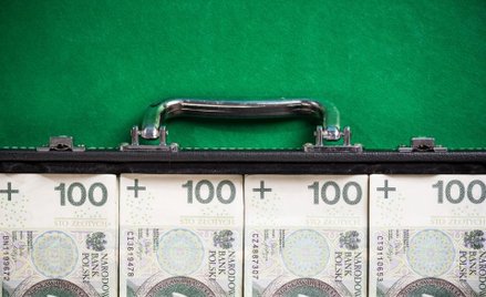 Najzamożniejsi zapłacą do końca tego miesiąca