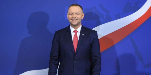 Irena Lasota: O czym mówi film reklamowany jako „potępiony przez prezydenta Polski”